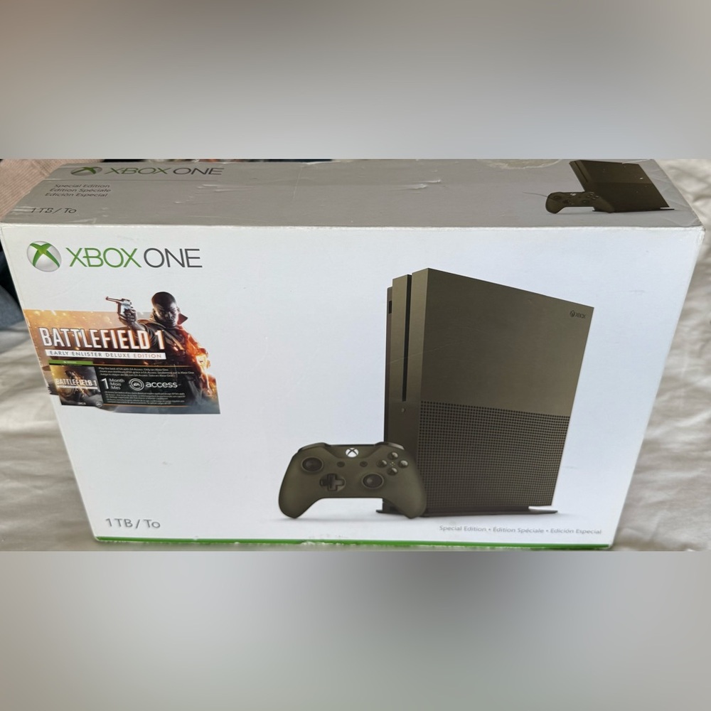 Xbox One S Special Edition Console - Military Green